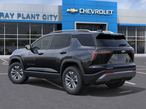 New 2026 Chevrolet Equinox LT FWD image 3