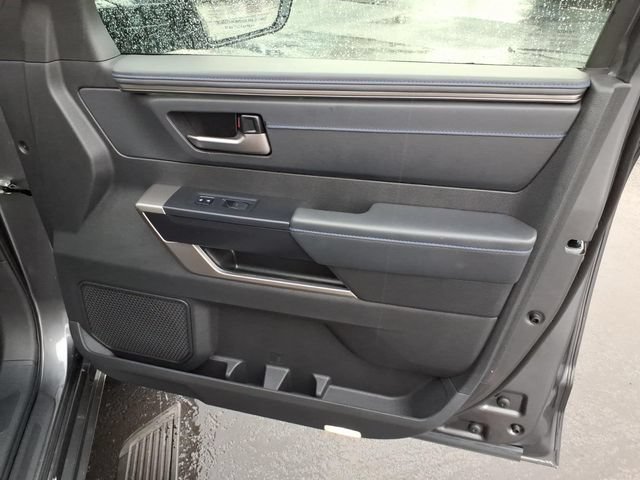 Used 2026 Toyota Sequoia Platinum AWD/4WD image 28