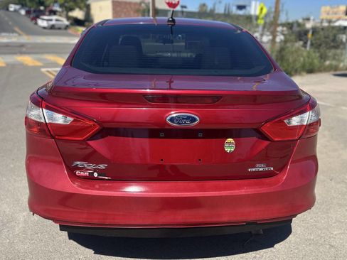 Used 2014 Ford Focus SE image 6