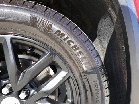 Used 2019 GMC Acadia SLT image 51