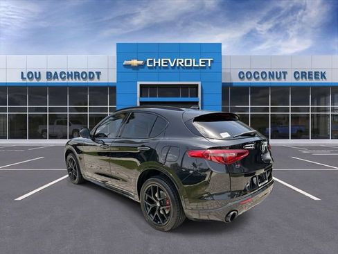 Used 2020 Alfa Romeo Stelvio Ti w/ Nero Edizione AWD/4WD image 6