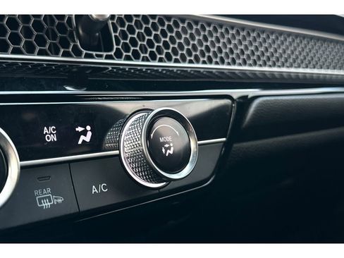 Used 2025 Honda Civic Sport image 28