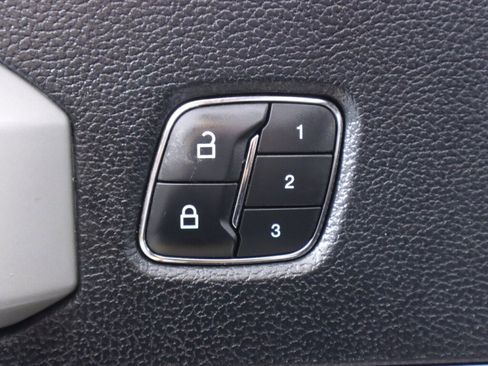 Used 2018 Ford F150 Lariat w/ Equipment Group 501A Mid image 38