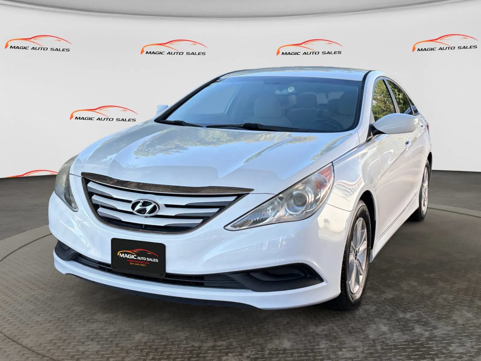 Used 2014 Hyundai Sonata GLS FWD image 1