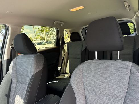 Used 2023 Nissan Rogue SV FWD image 43