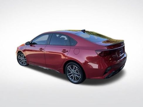Used 2024 Kia Forte GT-Line w/ GT-Line Premium Package FWD image 5