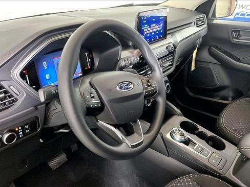 New 2026 Ford Escape Active image 6