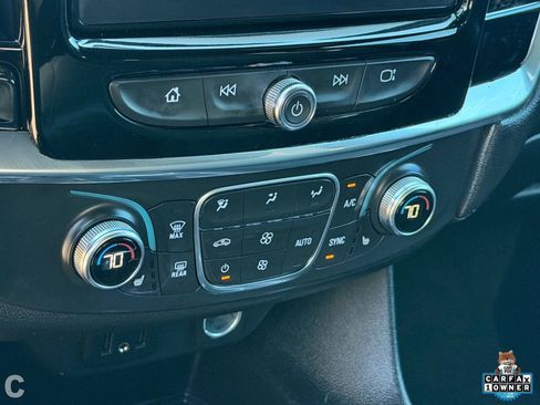 Certified 2023 Chevrolet Traverse LT FWD image 29