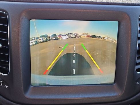 Used 2018 Jeep Compass Trailhawk w/ Cold Weather Group image 21