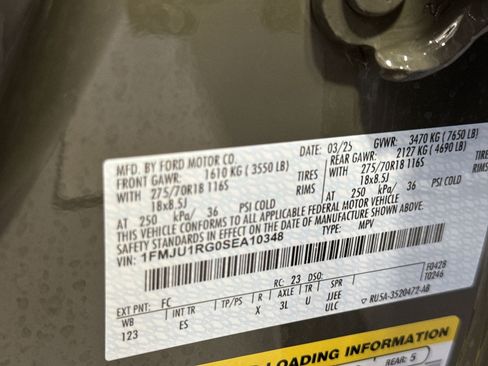 Used 2025 Ford Expedition Tremor AWD/4WD image 31