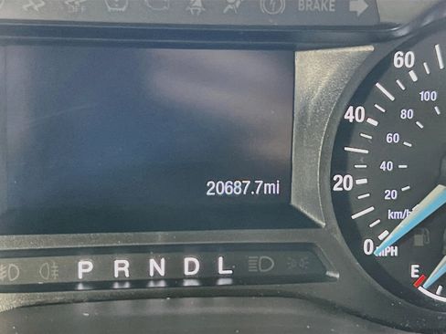 Used 2020 Ford Fusion S FWD image 12