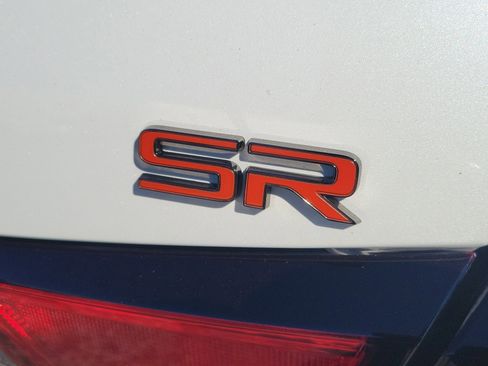 Used 2025 Nissan Altima 2.5 SR image 8