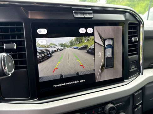 New 2026 Ford F350 XLT w/ XLT Premium Package AWD/4WD image 17