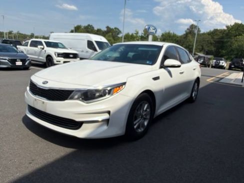 Used 2016 Kia Optima LX FWD image 26