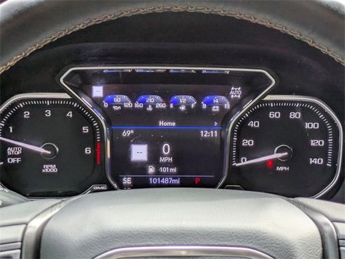 Used 2021 GMC Yukon AT4 w/ AT4 Premium Plus Package image 36