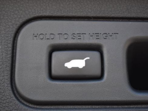 Used 2023 Honda Pilot Elite image 18