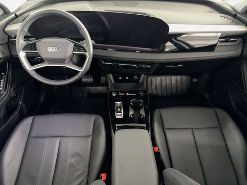 Used 2025 Audi Q6 e-tron Premium w/ Convenience Package image 27