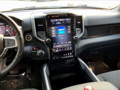 Used 2022 RAM 1500 Big Horn image 7