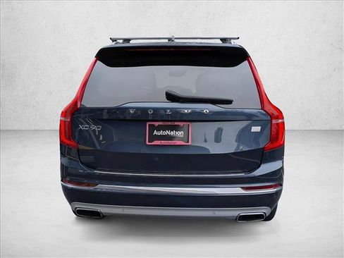 Used 2021 Volvo XC90 T8 Inscription w/ Advanced Package AWD/4WD image 7