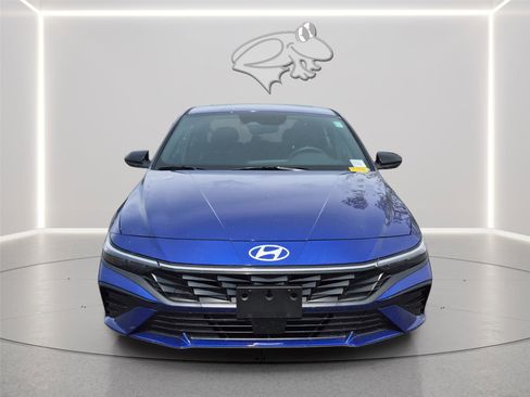 Used 2026 Hyundai Elantra SEL Sport Premium image 8