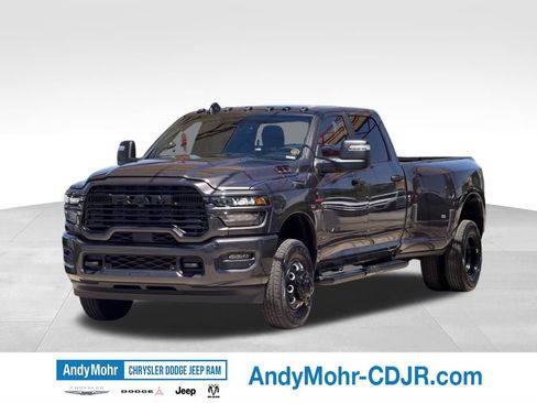 New 2026 RAM 3500 Big Horn AWD/4WD image 3
