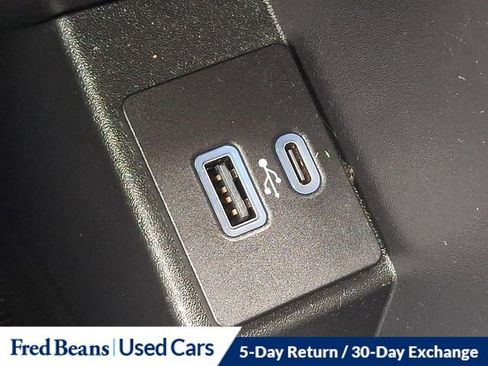 Used 2022 Ford Edge SEL w/ Convenience Package image 27