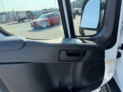 New 2026 RAM ProMaster 3500 w/ Convenience Group image 10