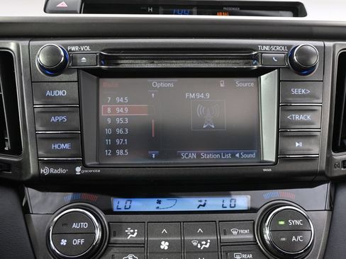 Used 2014 Toyota RAV4 XLE AWD/4WD image 28