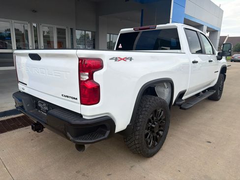 New 2026 Chevrolet Silverado 2500 Custom w/ Custom Value Package AWD/4WD image 7