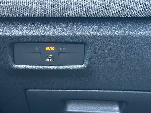 New 2025 Volkswagen Tiguan S image 23