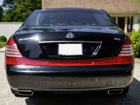 Used 2009 Maybach 62 S RWD image 7