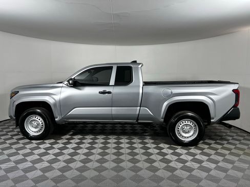 Certified 2025 Toyota Tacoma SR image 8