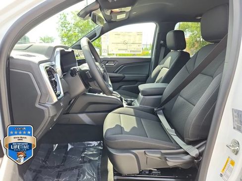 New 2026 GMC Canyon Elevation AWD/4WD image 15
