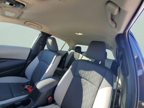 Certified 2025 Toyota Corolla LE image 20