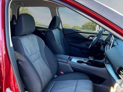 New 2026 Nissan Rogue SV FWD image 10