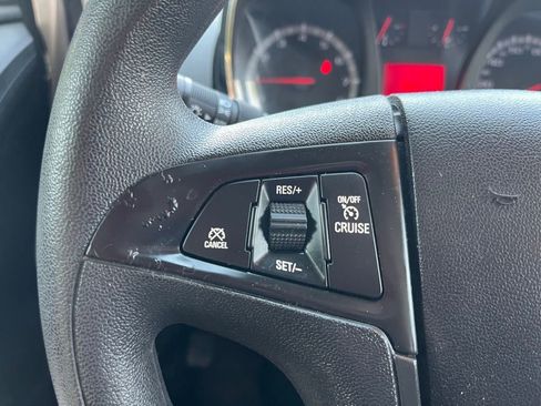 Used 2012 GMC Terrain SLE image 29