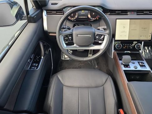 Used 2023 Land Rover Range Rover SE AWD/4WD image 16