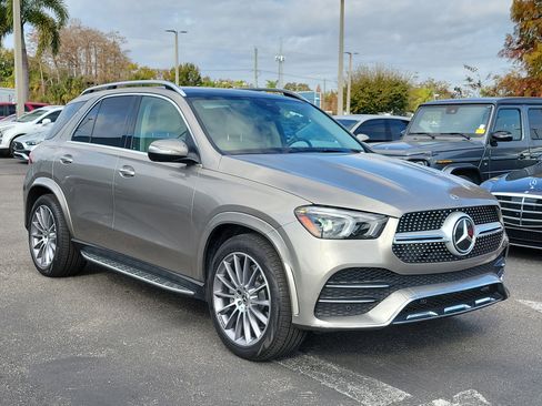 Certified 2023 Mercedes-Benz GLE 450 4MATIC image 2