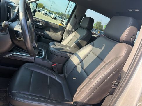 Used 2020 Chevrolet Silverado 2500 LTZ w/ LTZ Premium Package AWD/4WD image 10