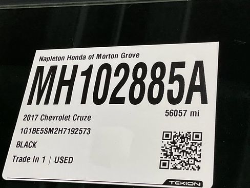 Used 2017 Chevrolet Cruze LT w/ Sun And Sound Package FWD image 34