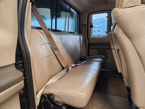 Used 2001 Ford F250 Lariat image 12