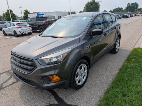 Used 2018 Ford Escape S FWD image 9