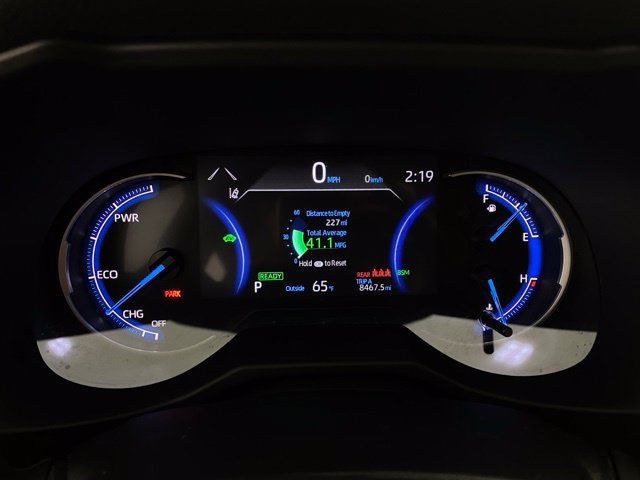 Used 2025 Toyota RAV4 XLE Premium w/ Weather Package AWD/4WD image 19