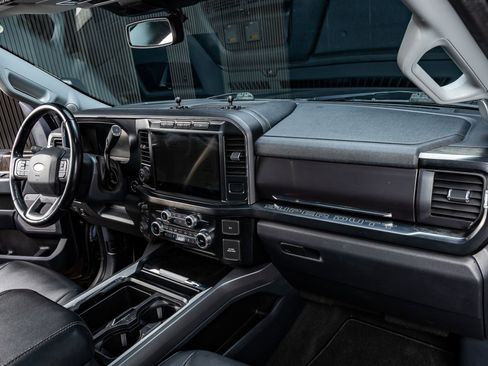 Used 2023 Ford F450 Lariat w/ Lariat Ultimate Package image 17