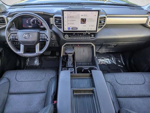 Used 2024 Toyota Tundra Limited image 17