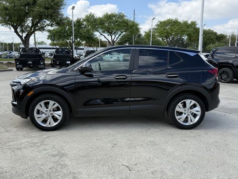 Used 2025 Buick Encore GX Preferred image 9