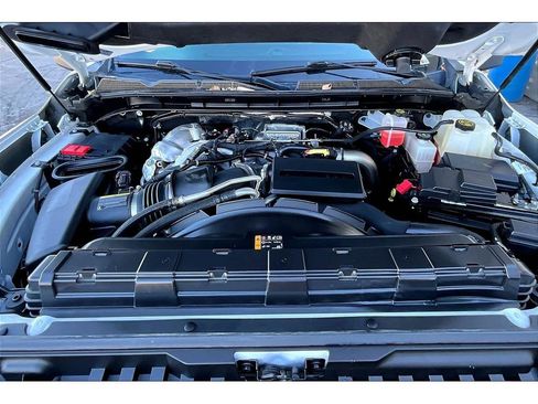 Used 2022 GMC Sierra 2500 SLT image 27