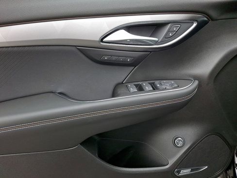 New 2026 Buick Envision Sport Touring image 8