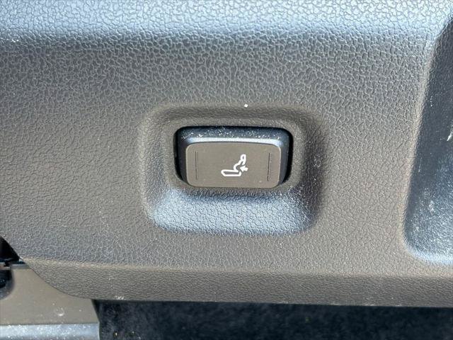 Certified 2024 Toyota Tacoma TRD Sport AWD/4WD image 24