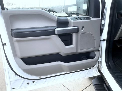 Used 2022 Ford F250 XLT image 9